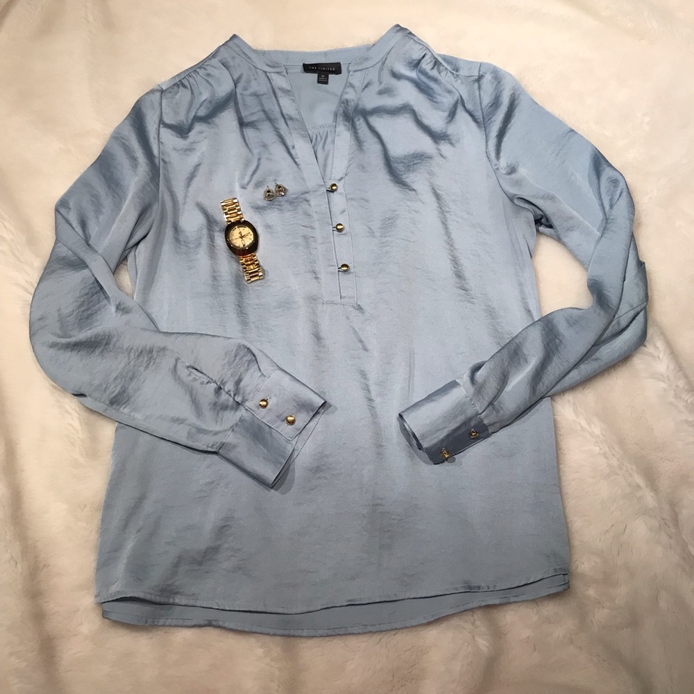 CHIC! Office ➡️ Cocktails Silky Blouse!